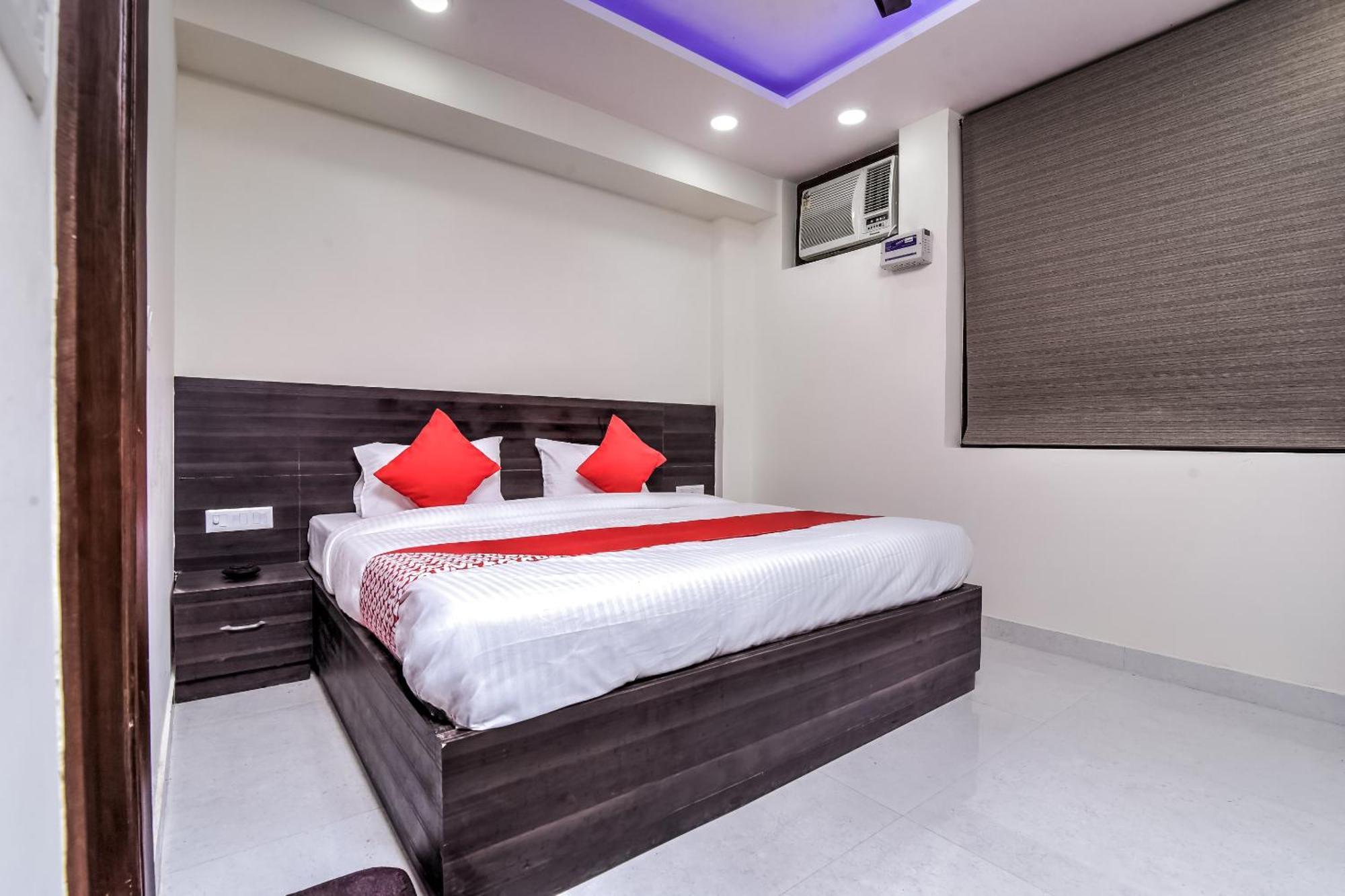 Hotel Aerostar Gold - Opposite Max Healthcare Delhi  Extérieur photo